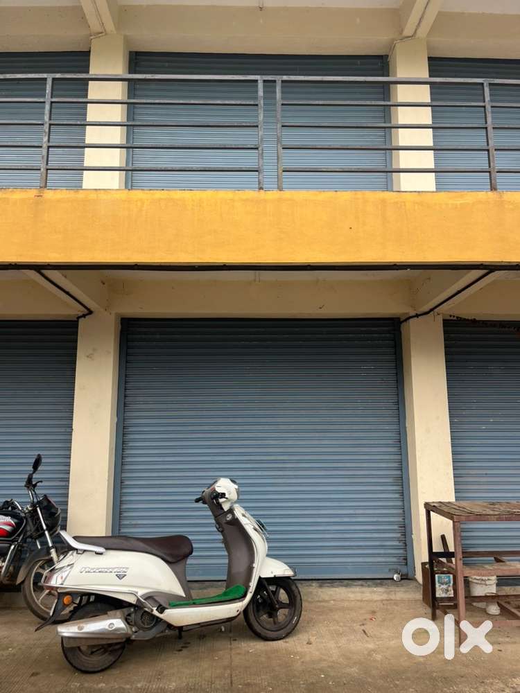 Main road facing shop 218 sq ft for rent – [patan/navarasta]”