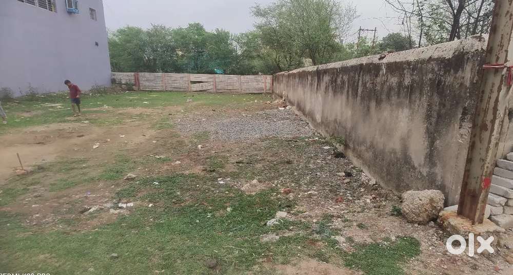 Best residential plot near bahatrai main road