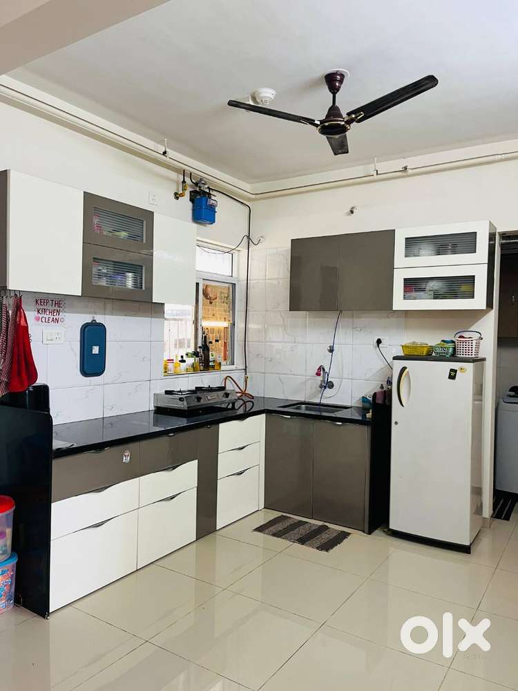 FULLY FURNISHD, GOOD LOOKING, WELL MAINTENDFLAT