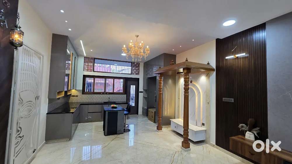 Luxury 4 BHK House Thyagrajnagar