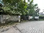 8 cents prime land for sale in Kaloor. Kaloor Kadavanthra road