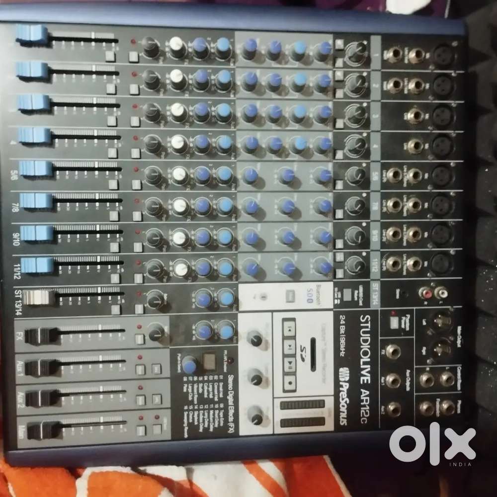 Presonus ar12c mixer