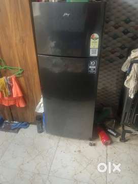 Refrigerator urgent selling