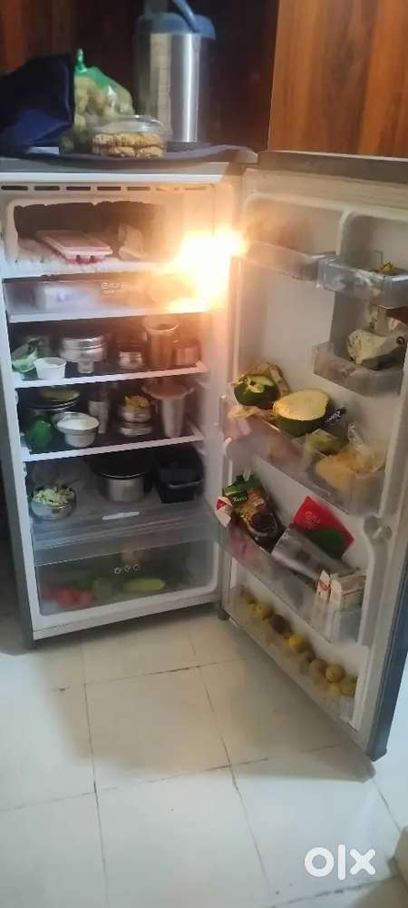 Refrigerator