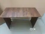 Computer table