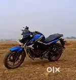 Honda hornet 160r [BS =4]