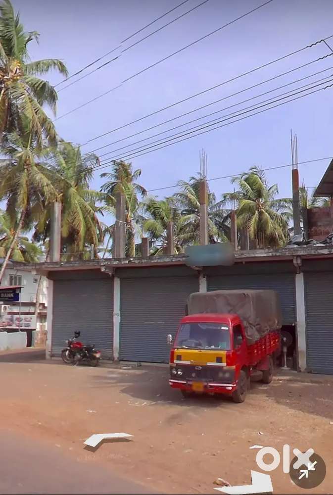 Azheekodu - 2600 sqft godown for rent