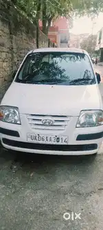 दो गाड़ी सेल करनी है,, सेंट्रो और  क्विड