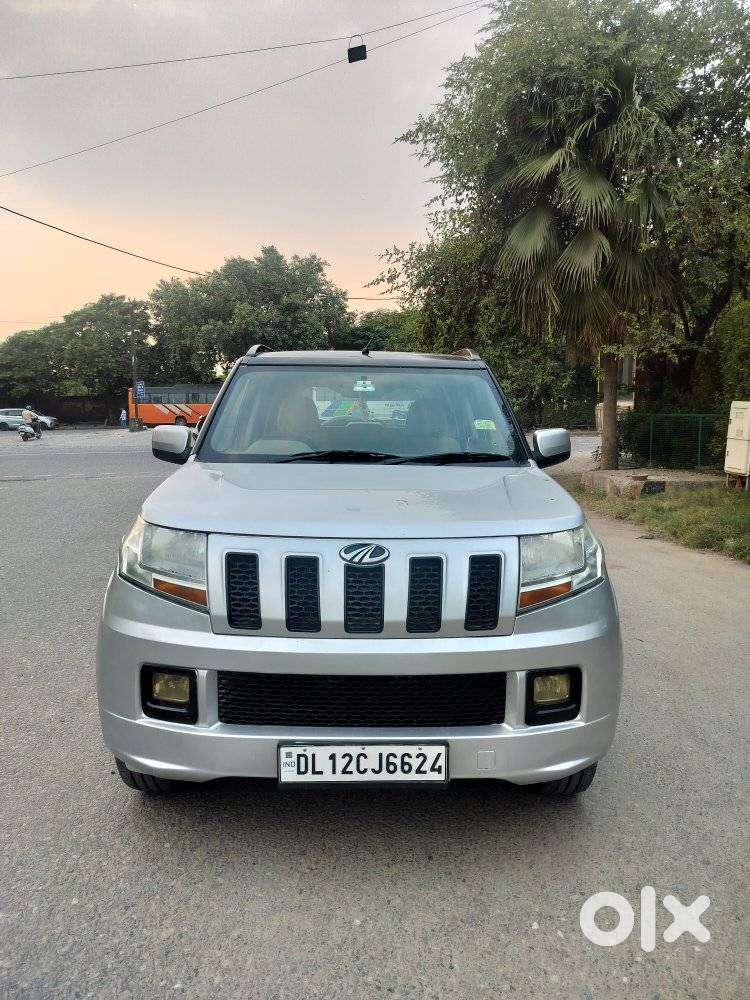Mahindra TUV 300 T6 PLUS, 2016, Diesel