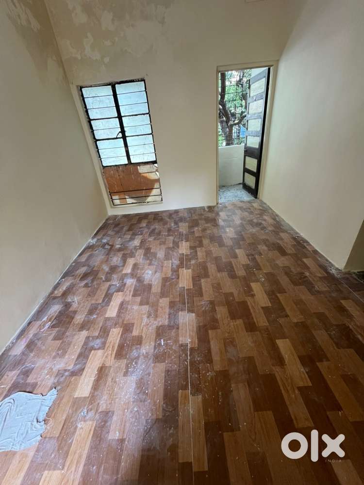 Rental 1Rk Nr Karishma chowk kothrud Avl Any immediate rental