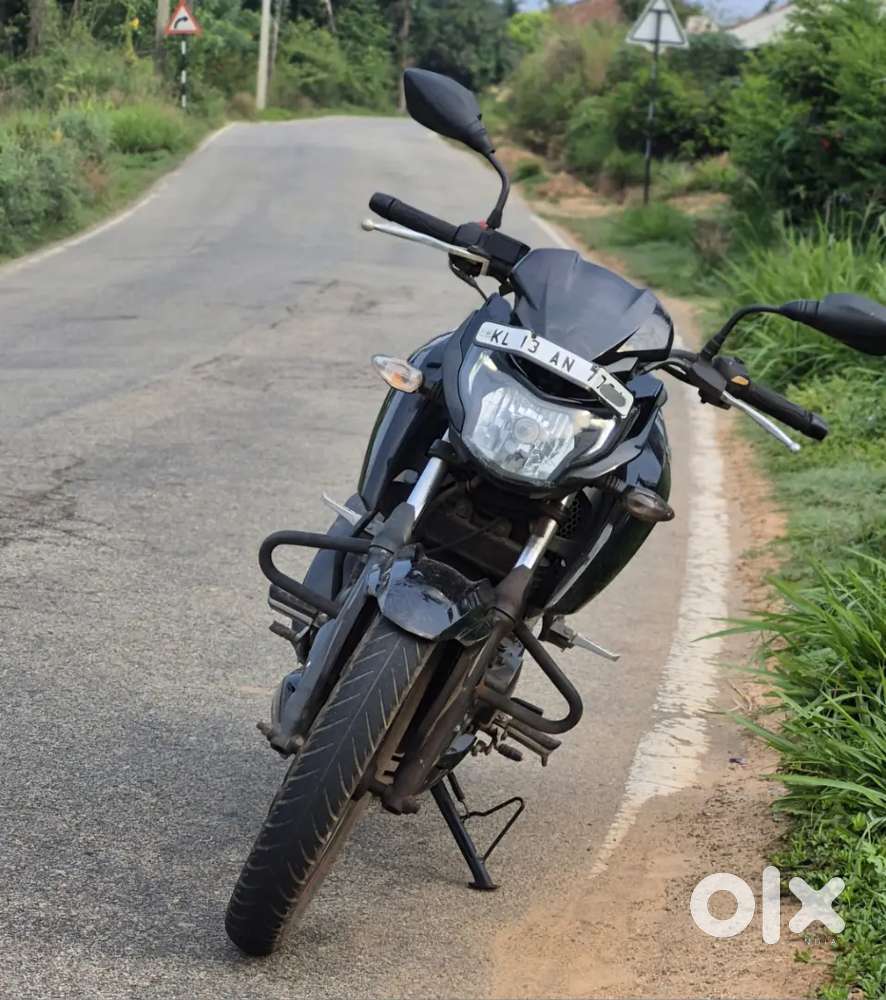 TVS Apache RTR 160 4V