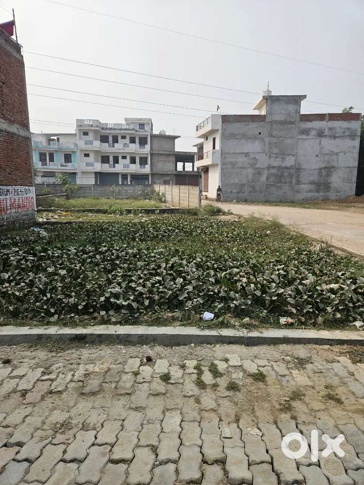 166 gaz plot for sale 30 feet RCC road