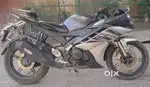 Yamaha R15 v2 yzf