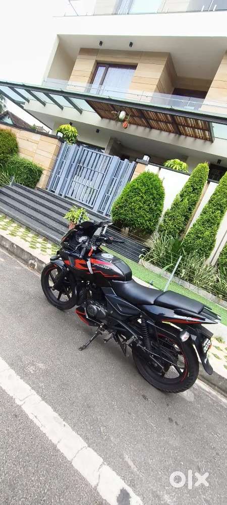 I want sell my pulsar 220f