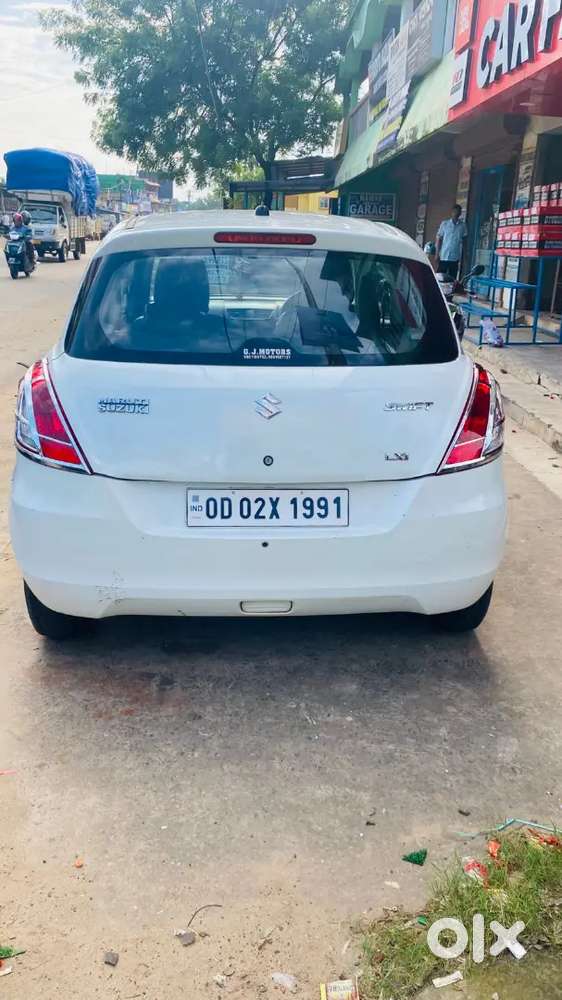 Maruti Suzuki Swift 2015