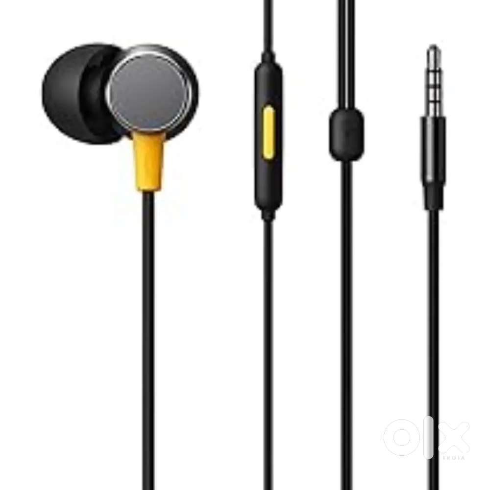 Realme buds 3 New under 1 months of use with box and bill