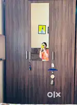 Engineered Wood 3 Door Wardrobe