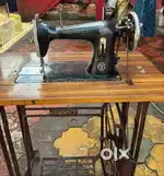 MERITT POPULAR SEWING MECHINE
