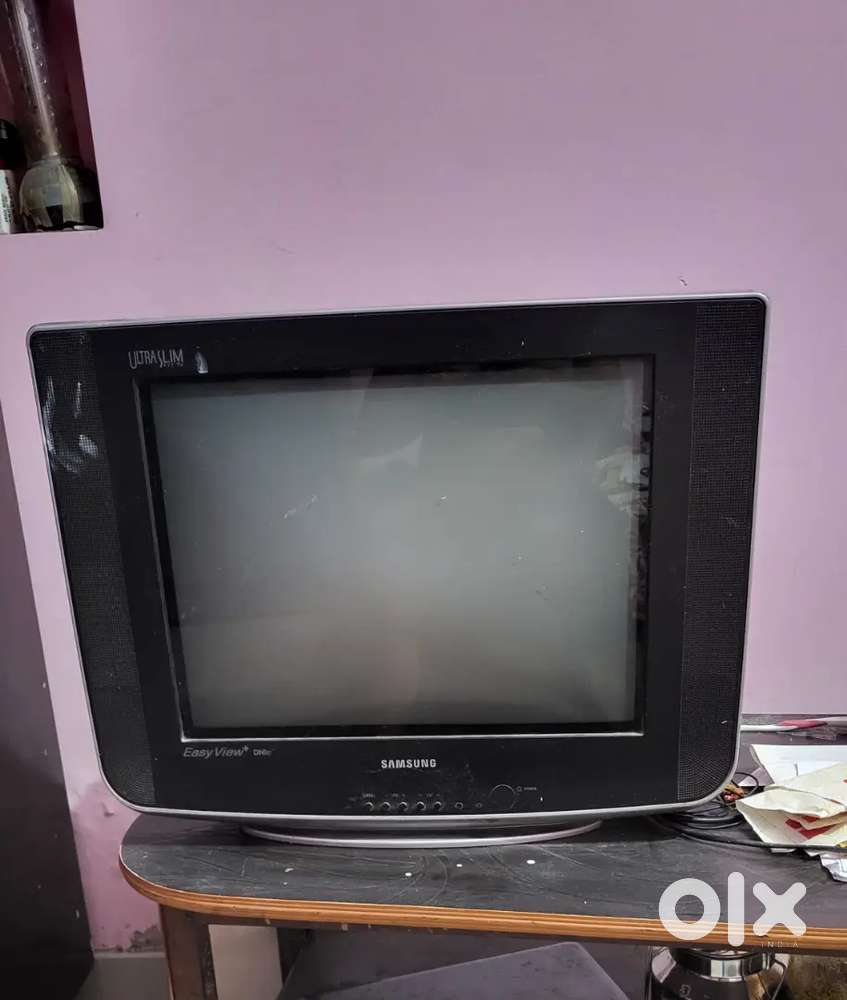 samsung tv. 21 inch  new condition . old model
