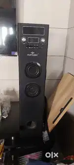 Tower speaker  for sell call me