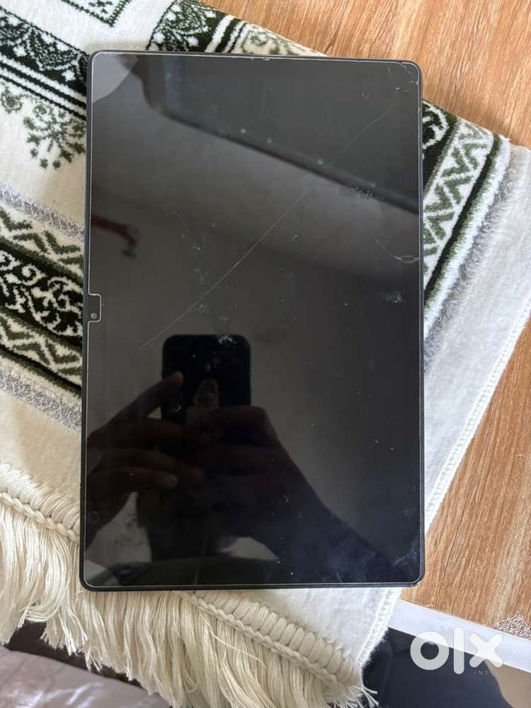 Samsung galaxy A7 tablet 64gb 3 gb ram