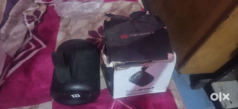 Bluetooth speaker with Bass tube