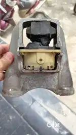 Engine Mounting