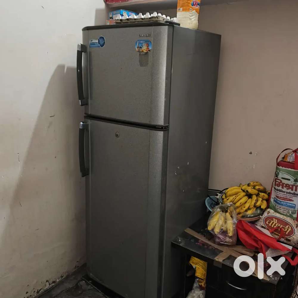 Samsung frize. 425 liter ka aspas ha 450