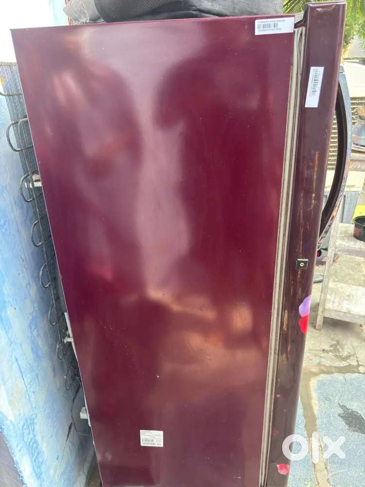 Whirlpool Refrigerator 182 LITERS