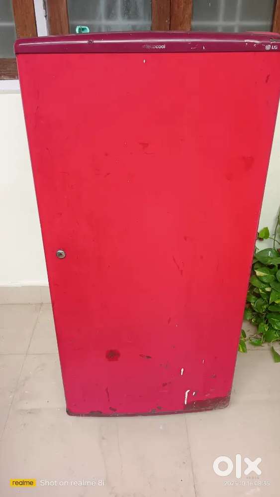Fridge with running condition