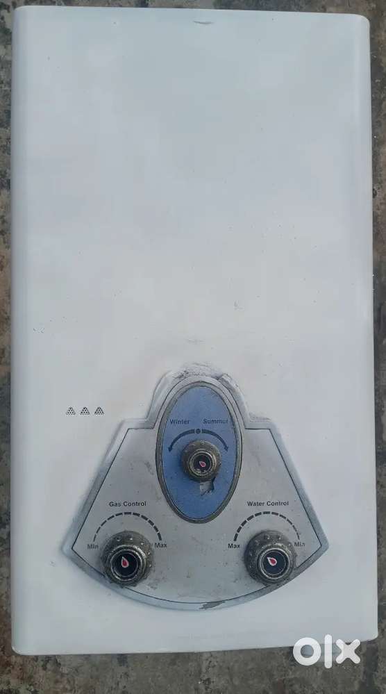 Gas Geyser – Excellent Working Condition, Instant Hot Water