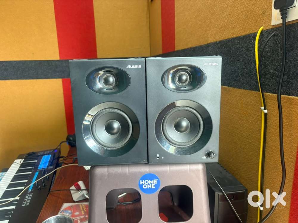 Recording Studios moniter