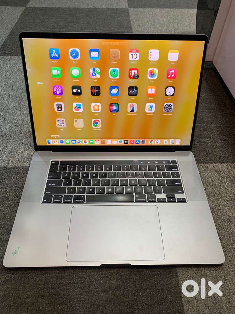 Apple macbook pro/Laptop/A2141/16inch/Core i9/32GB RAM/512GB SSD/Wrnty
