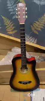 Brand New intern guitar with accessories at wholesale price.