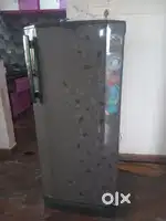 Godrej 200 litrs