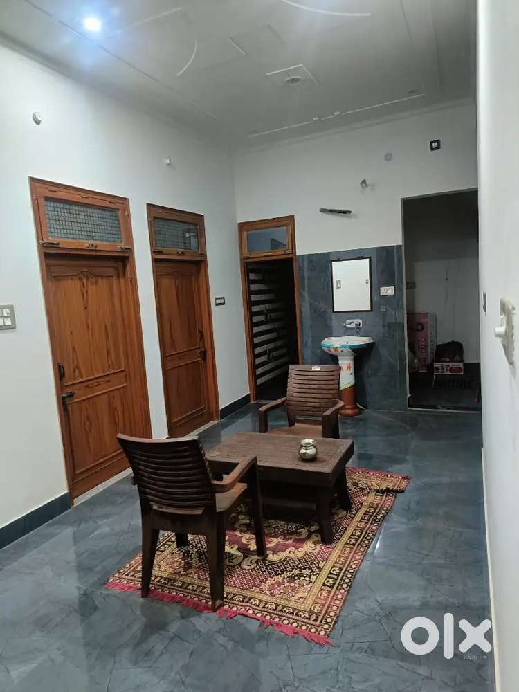 2BHK room for family and girls