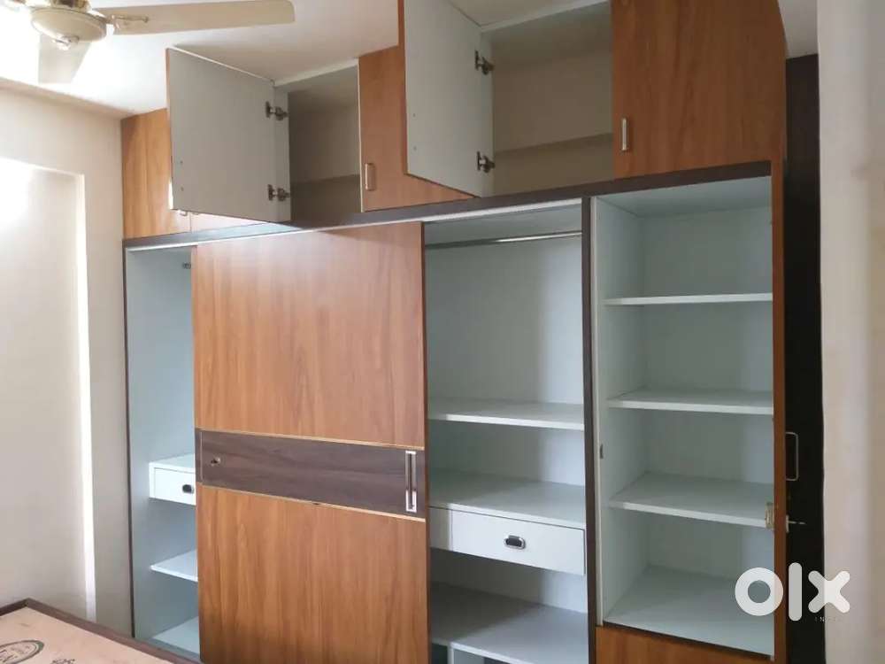 2 bhk semi furnished,Vaishali gandhi path