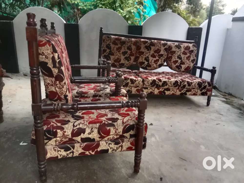 Sofa seti 3+1+1 wooden good condition