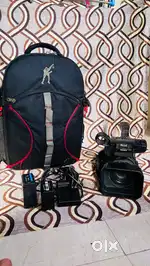 Sony Nx 100 2 battrry with Charger