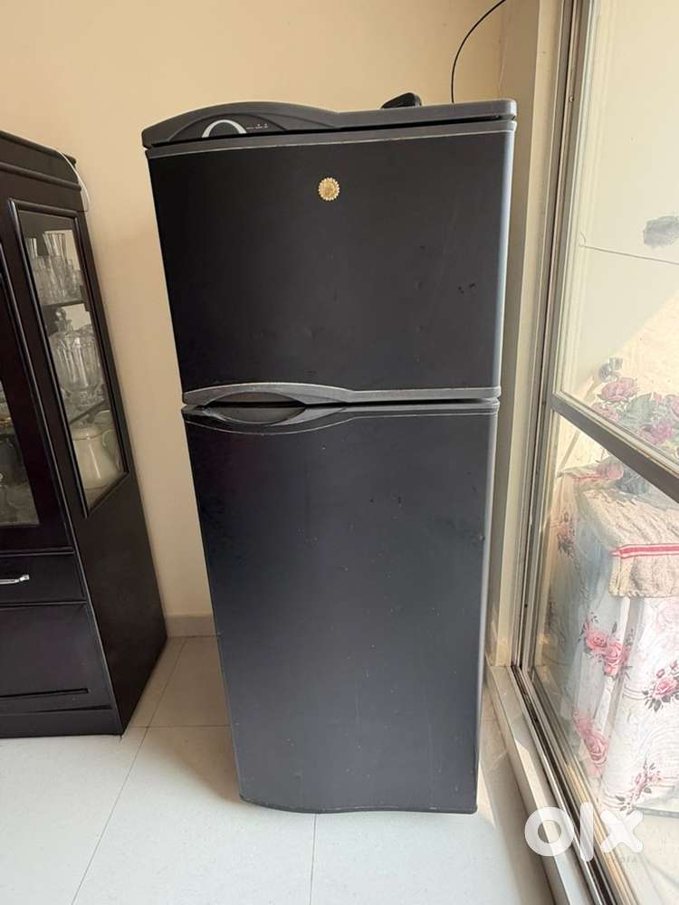 Godrej 400 litre refrigerator