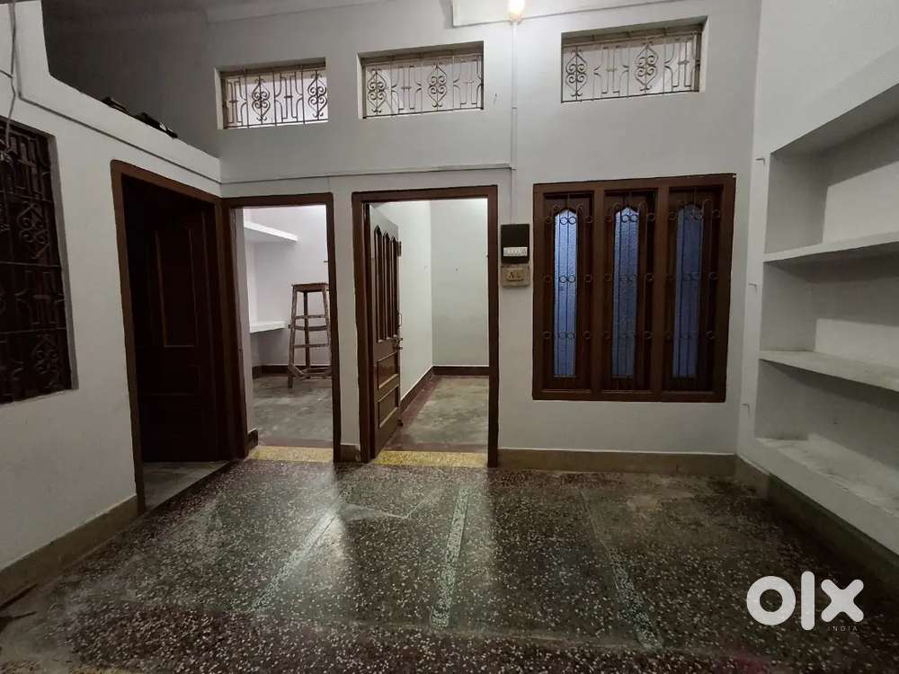 2BHK available on rent [Address: 161/2, Kashiraj Nagar, Katghar]