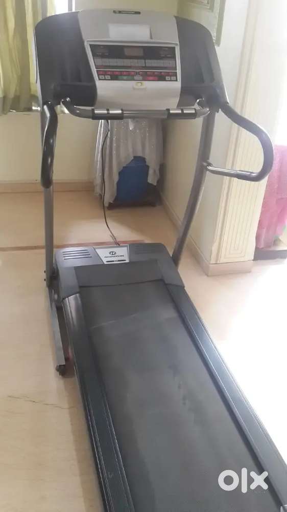 Horizon Treadmill