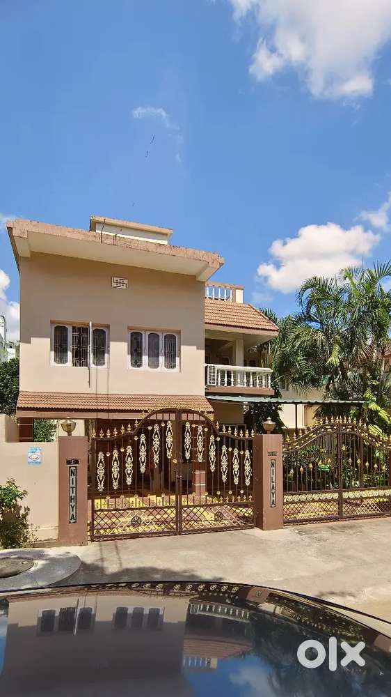 2BHK For Family at IRC Village, Near Ekamra Kanan Garden.