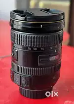 Nikon. 18-200 vr  lens