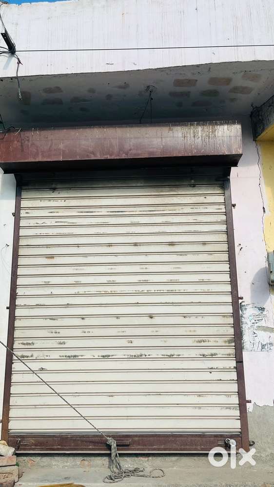 For rent shop ready near railway station bal bhawan road, sirsa