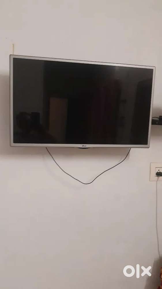 LEDTV 32 inch with D2H