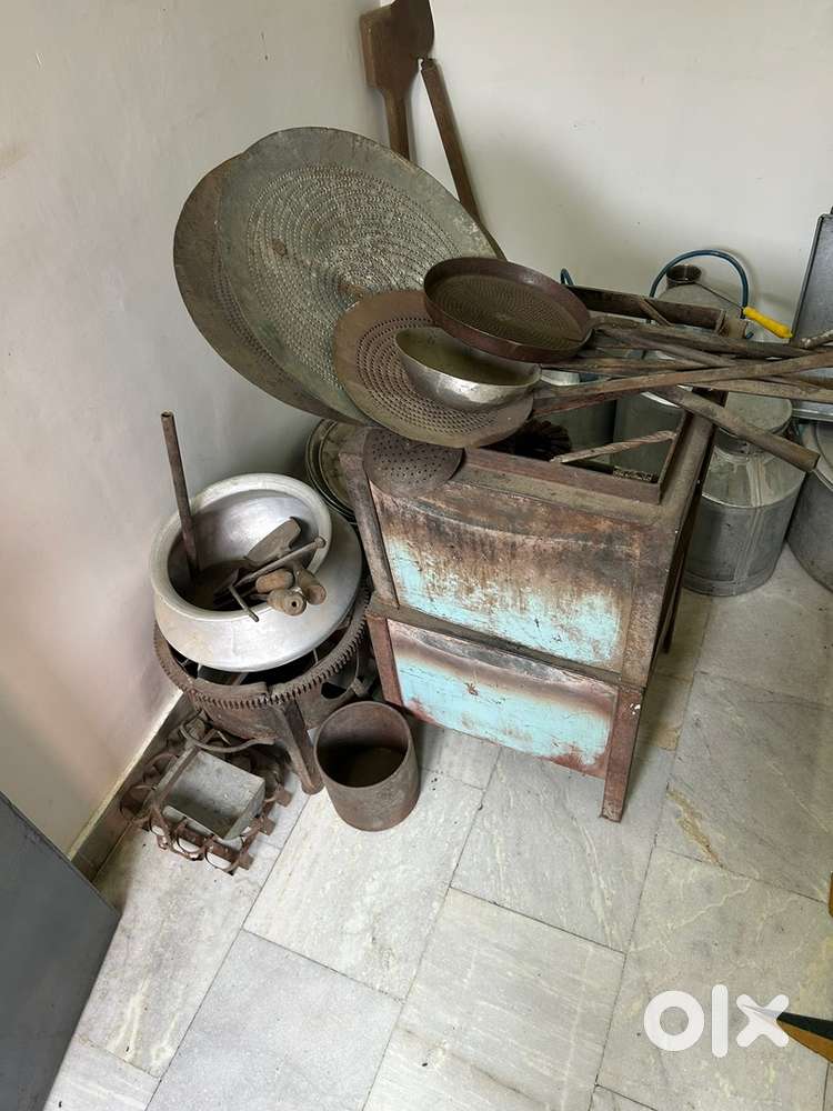 Commercial brdana set for shops and restaurants