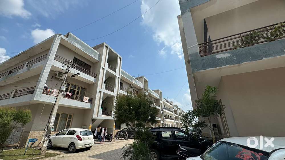 3 BHK Flat For Sale On Main Higway