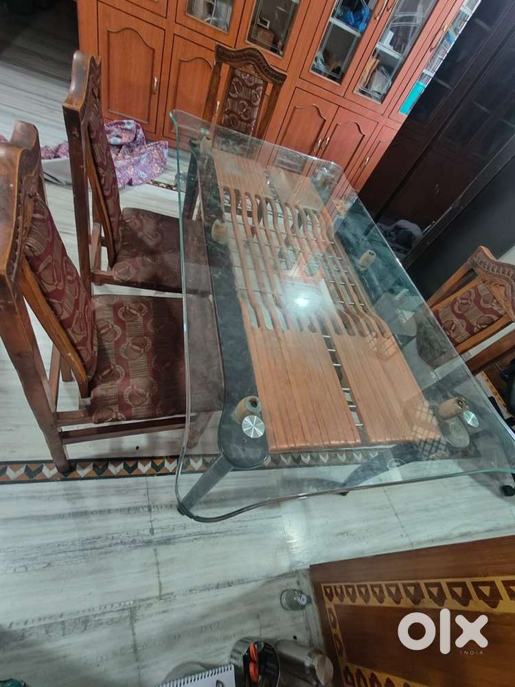 Dinning Table