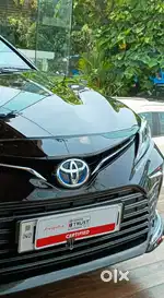 Toyota Camry Hybrid, 2023, Petrol